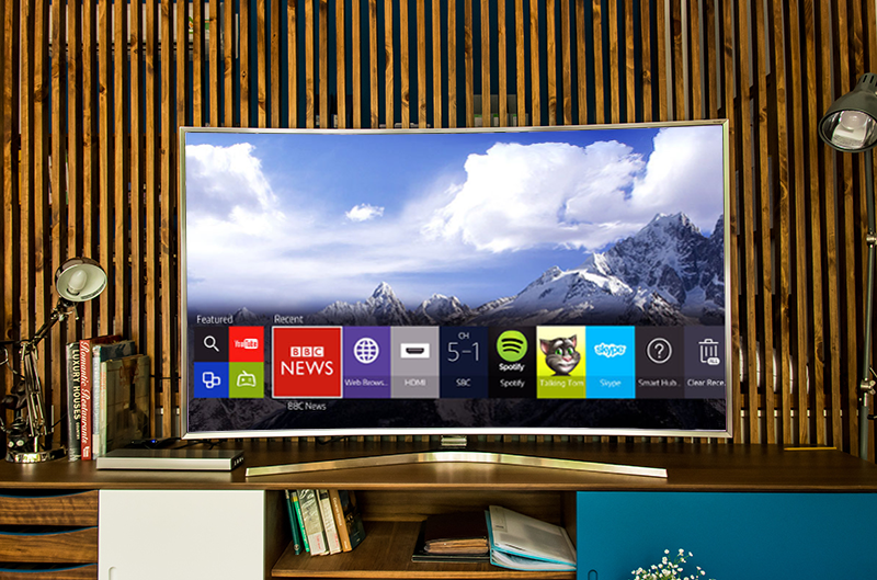 Hệ điều hành Tizen được tối ưu hóa, với giao diện thân thiện và hỗ trợ tốt đa nhiệm.
