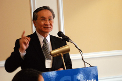 Thứ trưởng Ngoại giao Th&aacute;i Lan Don Pramudwinai. Ảnh: UCLA