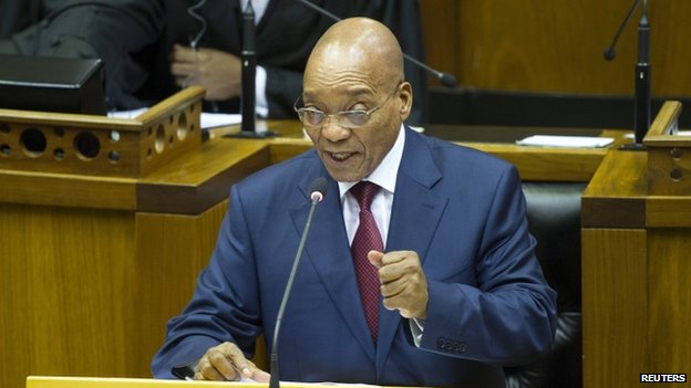 Tổng thống Jacob Zuma đang ph&aacute;t biểu... Ảnh: Reuters