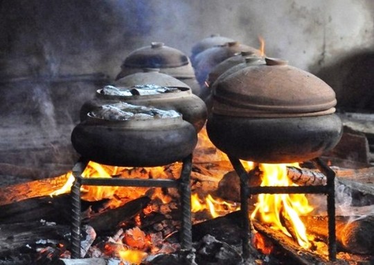Làng Vũ Đại khổ sở vì cá kho kém chất lượng
