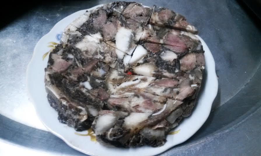 Gi&ograve; tai lợn, m&oacute;n ngon &iacute;t ng&aacute;n ng&agrave;y Tết