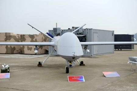 Nhật cân nhắc bắn hạ UAV Trung Quốc trên biển Hoa Đông