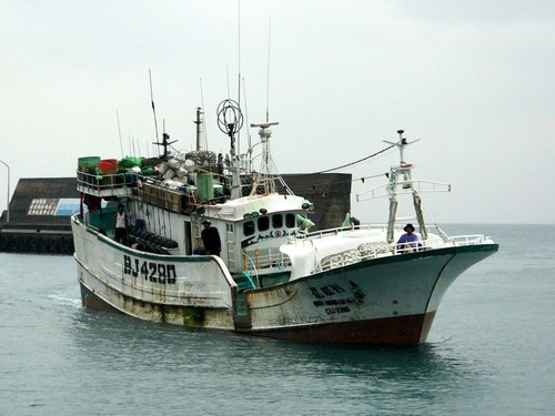 Ba thuyền viên Việt Nam mất tích ngoài khơi Nhật Bản