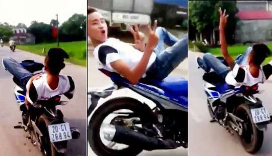 Lái xe bằng chân "biểu diễn", bị phạt 9 triệu đồng