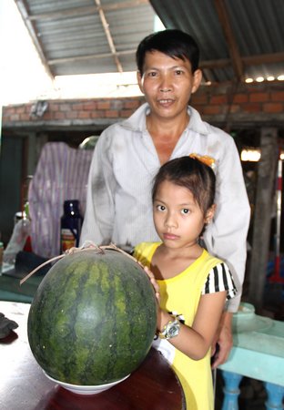 Dưa hấu chưng hơn 6 tháng vẫn xanh