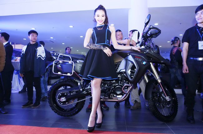 H&atilde;ng &ocirc; t&ocirc; hạng sang BMW cũng vừa nhảy v&agrave;o thị trường xe gắn m&aacute;y Việt Nam - Ảnh minh họa: H&ugrave;ng L&ecirc;