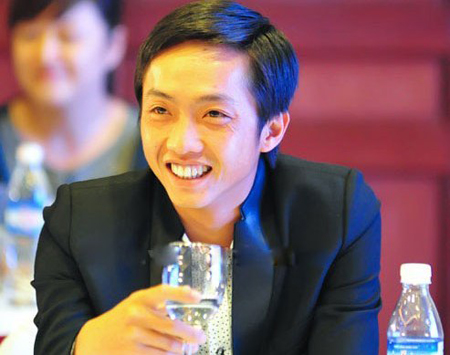 Cường đô la: Gỡ ‘bom’ ngắn hạn, nhận lương bèo bọt