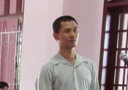 5 năm tù cho gã chồng đốt vợ vì bị từ chối ngủ chung