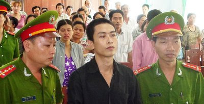 Tang thương sau tiệc sinh nhật