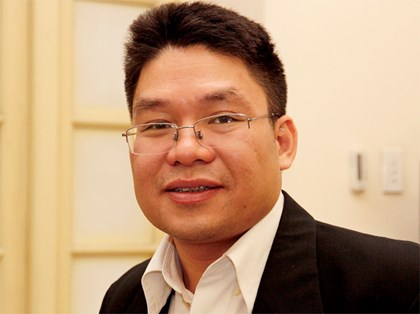 &Ocirc;ng Nguyễn Th&agrave;nh Long