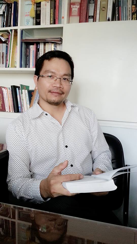 Lu&acirc;̣t sư Nguy&ecirc;̃n Thành C&ocirc;ng