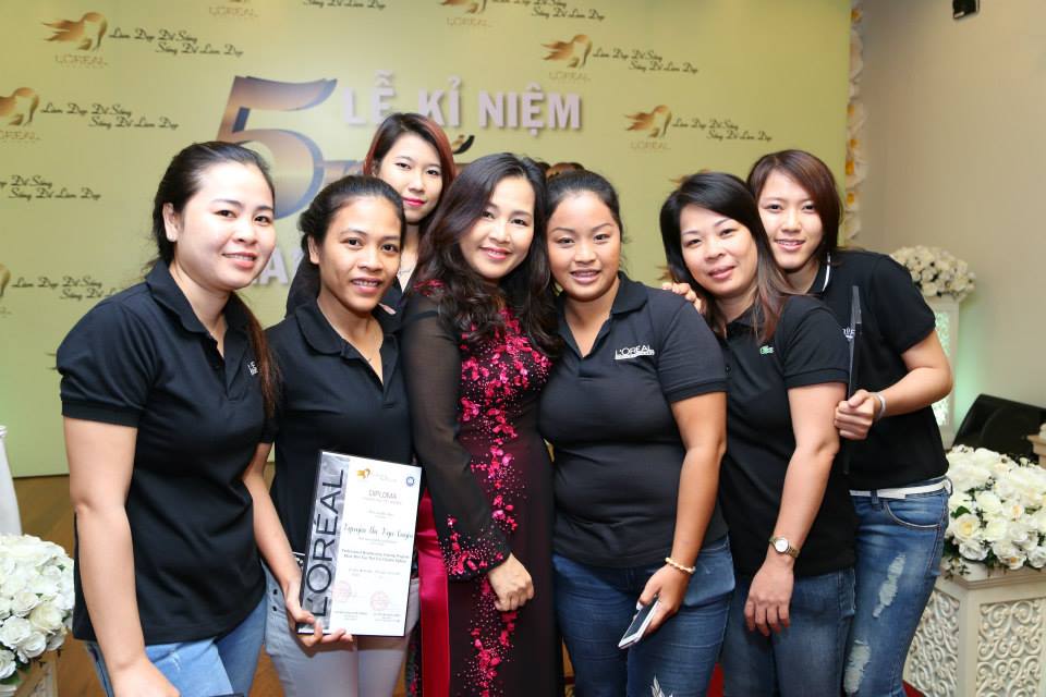 Nhiều học viên đã mở tiệm, hoạt động độc lập