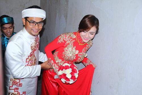 Chuẩn bị l&agrave;m lễ