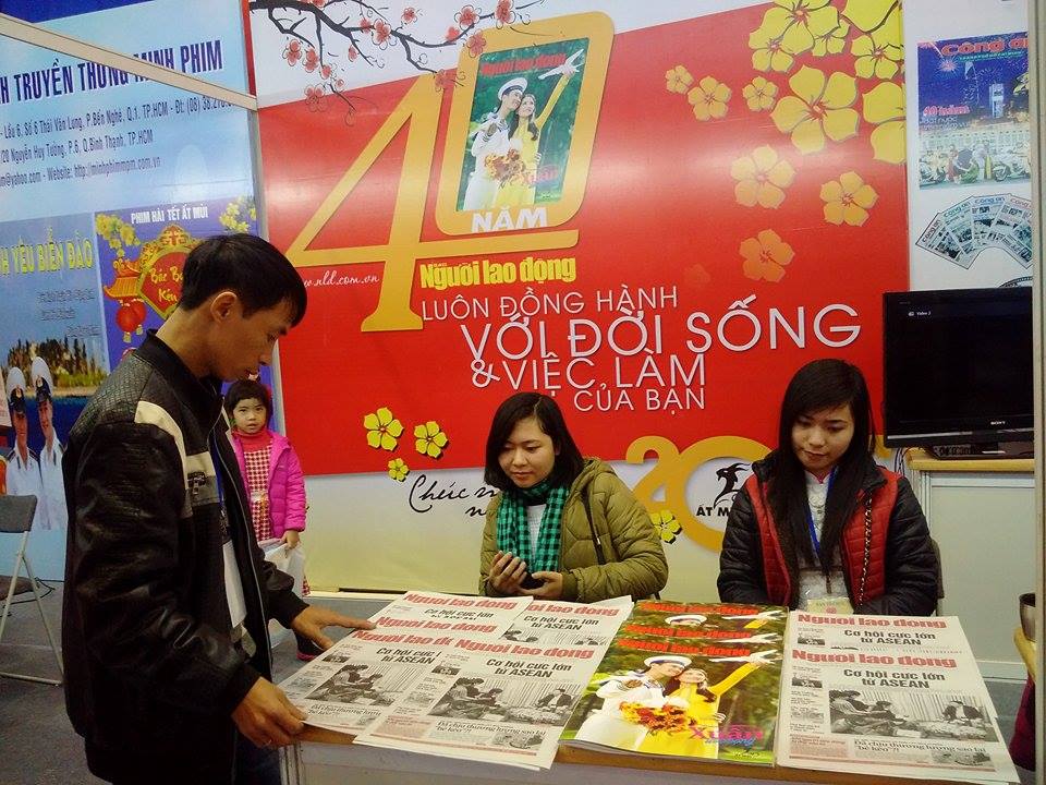 Gian trưng b&agrave;y của b&aacute;o Người Lao động