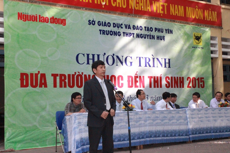 Nh&agrave; gi&aacute;o Ưu t&uacute;, TS Phạm Văn Cường, Gi&aacute;m đốc Sở GD-ĐT Ph&uacute; Y&ecirc;n ph&aacute;t biểu
