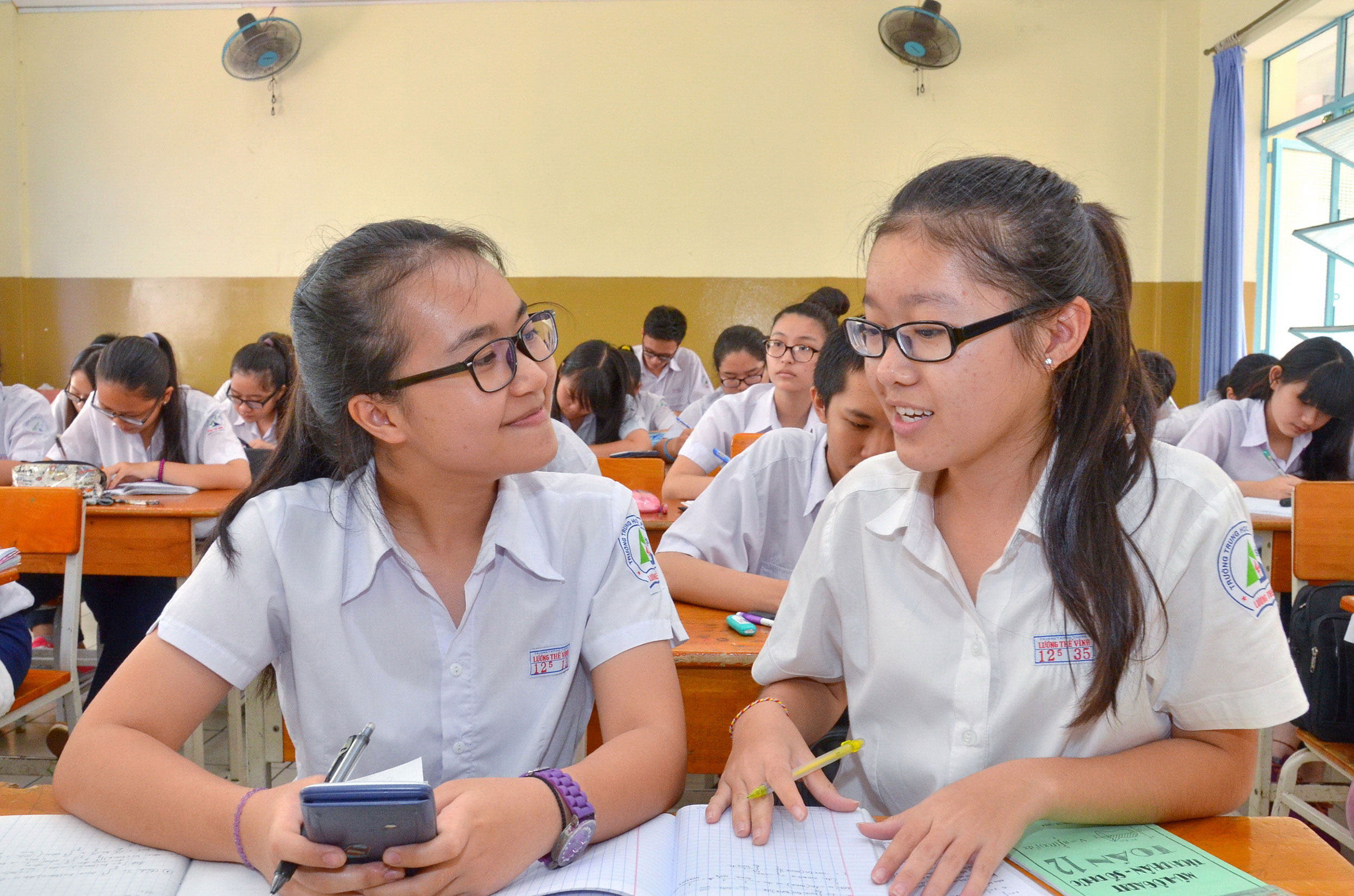 Học sinh Trường THPT Lương Thế Vinh (TP HCM) &ocirc;n thi THPT quốc gia Ảnh: TẤN THẠNH