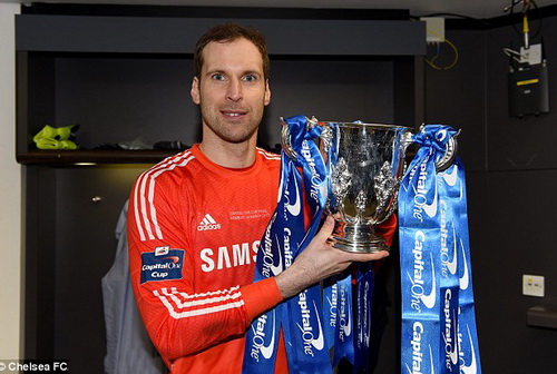11 năm vinh quang của Cech tại Chelsea đ&atilde; đến hồi kết th&uacute;c