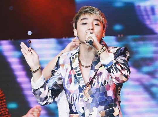 Xôn xao lời ca khúc của Sơn Tùng M-TP vào đề thi