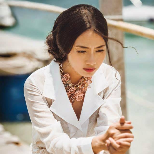 Trước đ&oacute; Ngọc Lan cũng c&oacute; những bức ảnh buồn man m&aacute;c tại b&atilde;i biển Phan Rang