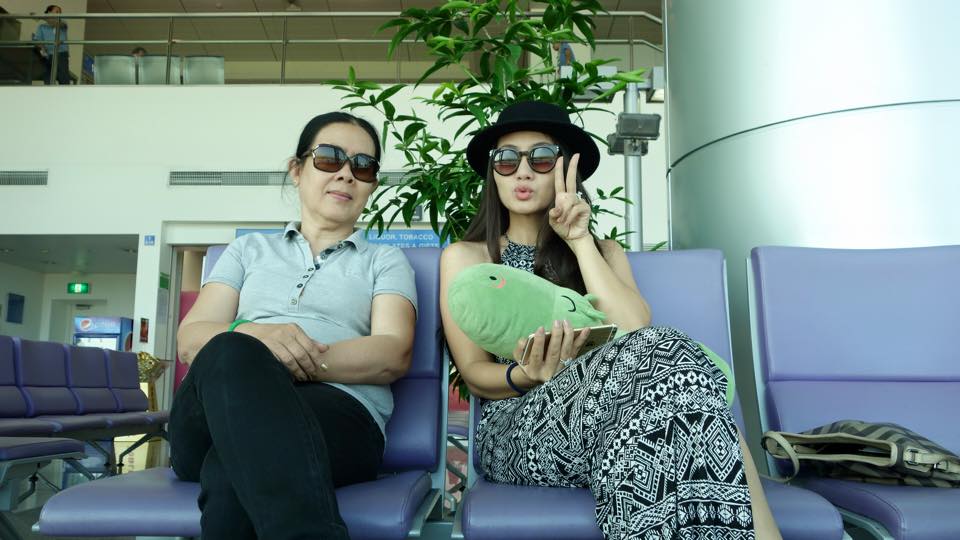 Ngọc Lan đưa mẹ du lịch tại Th&aacute;i Lan nh&acirc;n Ng&agrave;y của mẹ