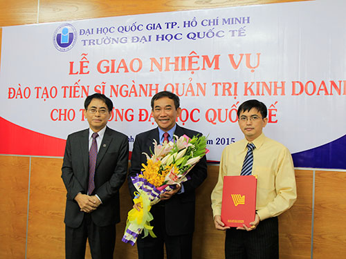 Trường ĐH Quốc tế được đào tạo tiến sĩ ngành quản trị kinh doanh