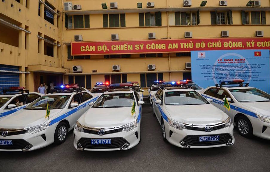 Loạt xe được b&agrave;n giao tại H&agrave; Nội