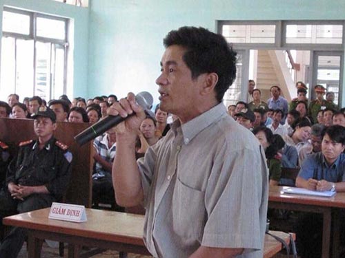Bị tố cáo gây án oan, vẫn được làm luật sư