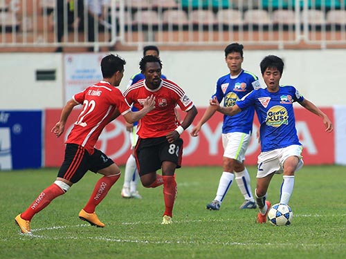 HAGL thêm 1 trận hòa