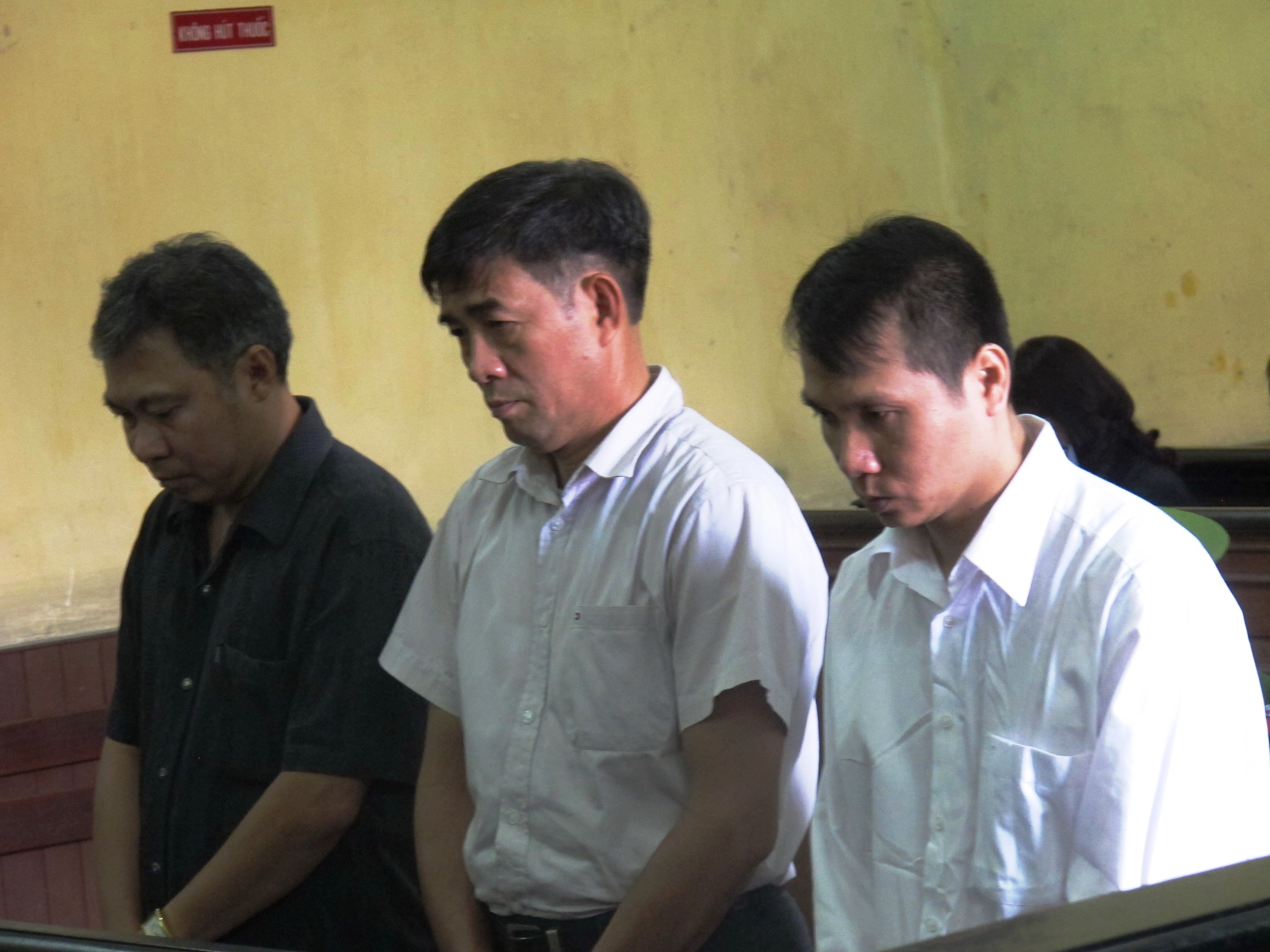 Các bị cáo nghe tuyên án