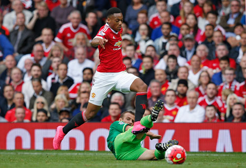 Martial sẽ khiến Wenger hối tiếc