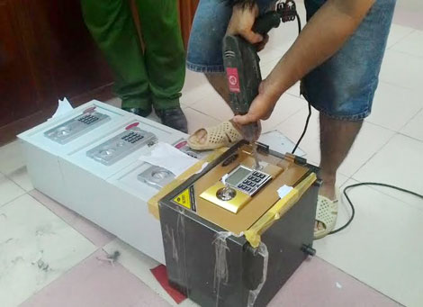 Cần Thơ: Phát hiện hơn 700 gram ma túy giấu trong két sắt