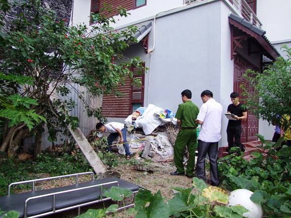 Nơi các nạn nh&acirc;n rơi xu&ocirc;́ng