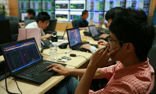 chung-khoan-5894-1440492480.jpg