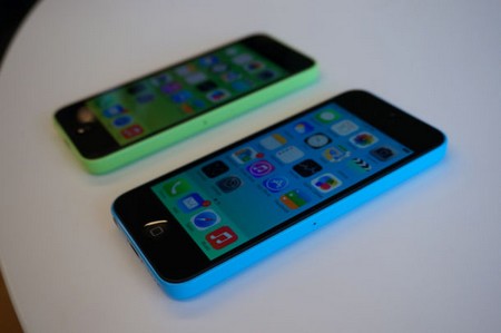 iPhone khóa mạng tăng giá vì bẻ khoá thành công