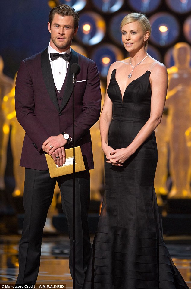 Charlize Theron v&agrave; Chris Hemsworth