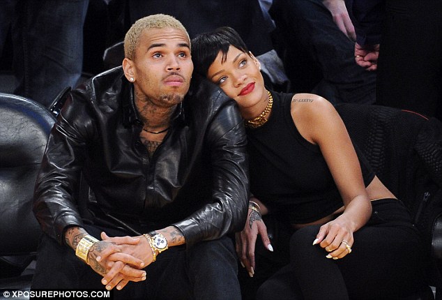 Rihanna kh&ocirc;ng phải l&agrave; người may mắn tr&ecirc;n đường t&igrave;nh duy&ecirc;n d&ugrave; c&ocirc; xinh đẹp, c&oacute; sự nghiệp tỏa s&aacute;ng
