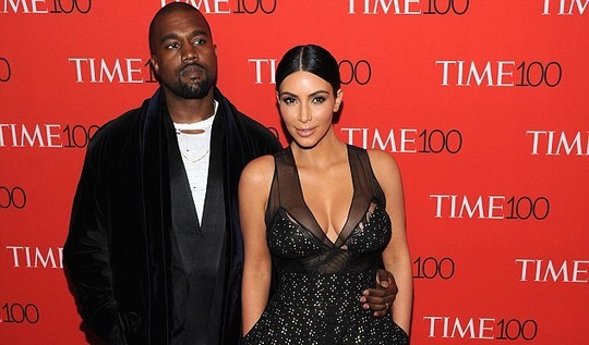 Vợ chồng Kim Kardashian được bồi thường hơn 8 tỉ đồng