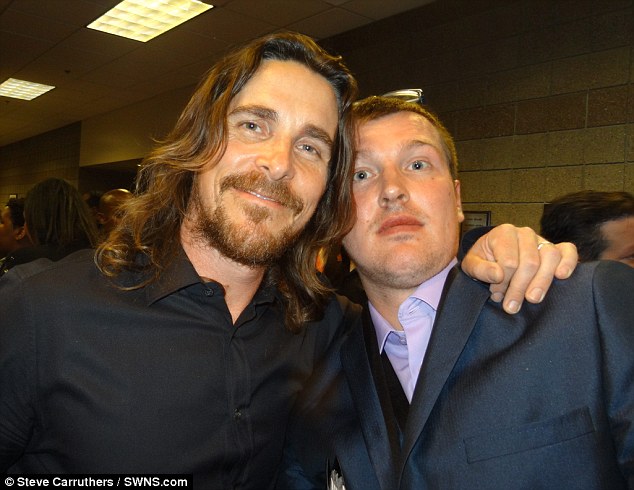 C&ugrave;ng Christian Bale