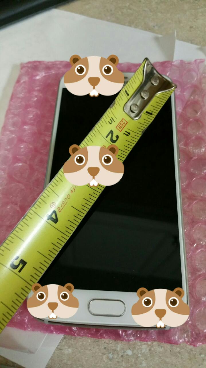 K&iacute;ch thước đường ch&eacute;o m&agrave;n h&igrave;nh khoảng 5 inch.