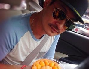 Huy Khánh thèm “bánh” vợ làm!