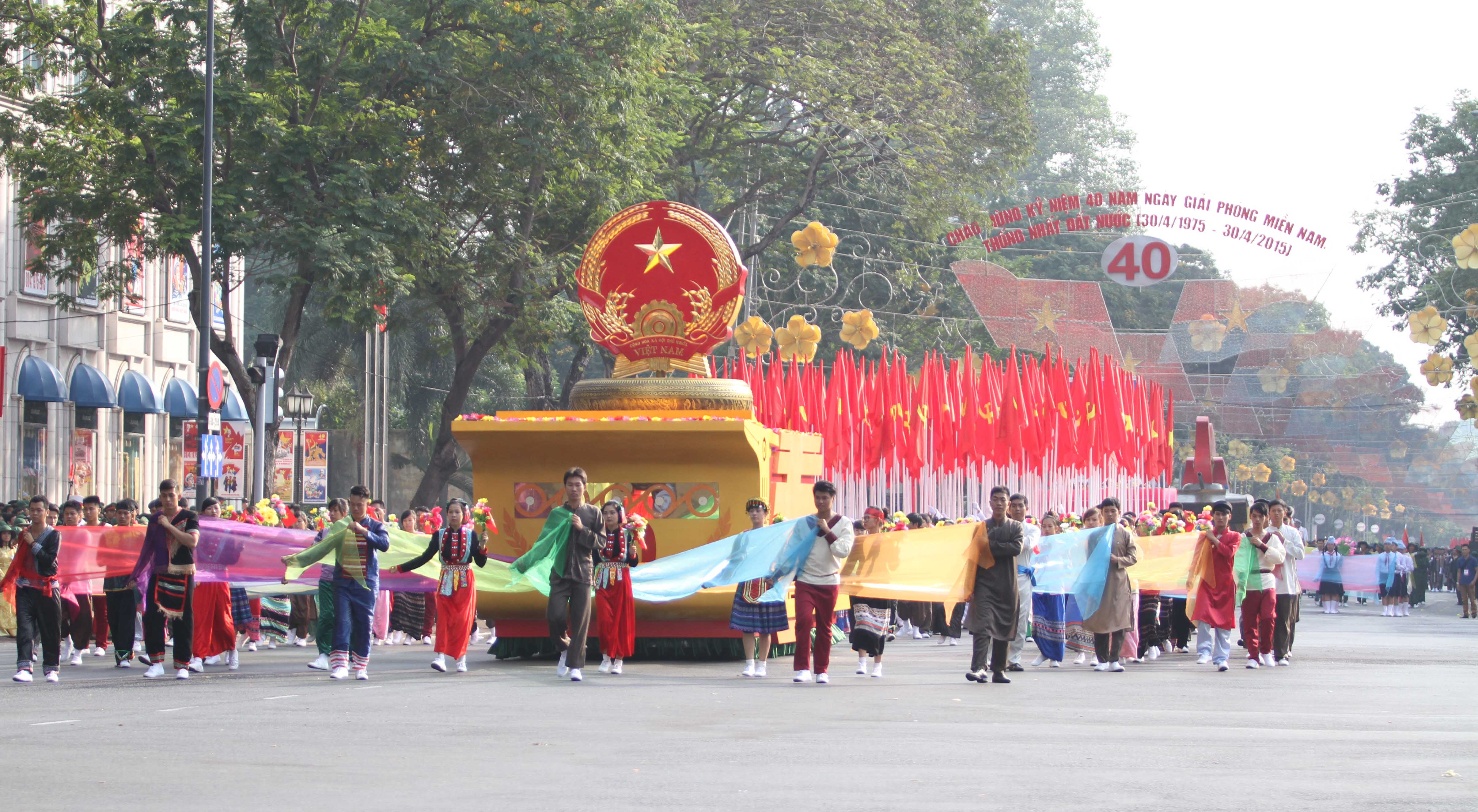 Khung cảnh nghi&ecirc;m trang