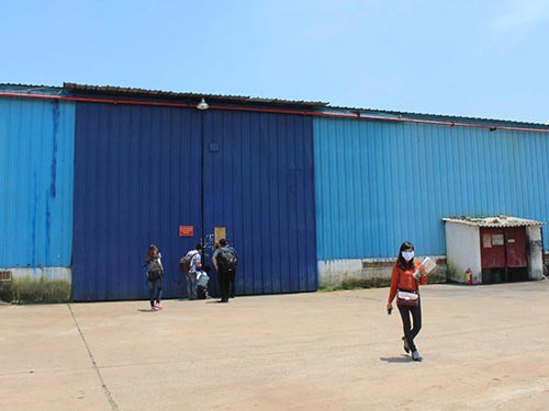 Quản lý lỏng lẻo, chất cấm tung hoành