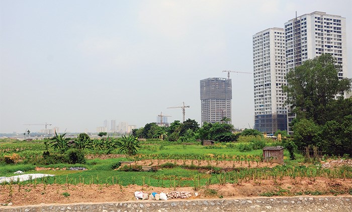 Dự &aacute;n T&acirc;y Hồ T&acirc;y c&oacute; tổng diện t&iacute;ch 207,6h&eacute;c-ta, thuộc địa giới h&agrave;nh ch&iacute;nh phường Xu&acirc;n La (quận T&acirc;y Hồ), phường Nghĩa Đ&ocirc; (quận Cầu Giấy), x&atilde; Xu&acirc;n Đỉnh v&agrave; x&atilde; Cổ Nhuế (huyện Từ Li&ecirc;m) được kỳ vọng sẽ trở th&agrave;nh một trong những dự &aacute;n &ldquo;n&oacute;ng&rdquo; tại H&agrave; Nội