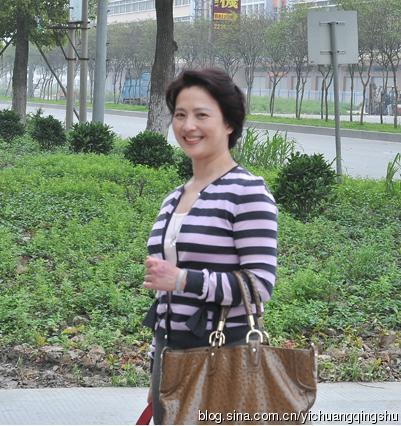 Bà còn rất xinh đẹp