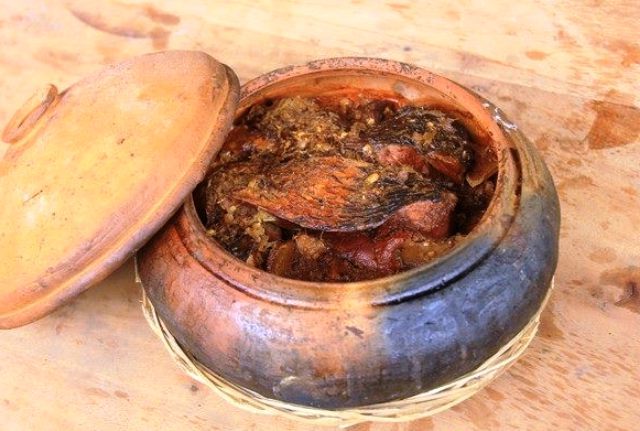 C&aacute; kho l&agrave;ng Vũ Đại ng&agrave;y c&agrave;ng nức tiếng v&agrave; lu&ocirc;n ch&aacute;y h&agrave;ng trong mỗi dịp Tết