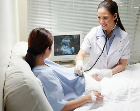 Khám ở phòng mạch tư, không được thanh toán