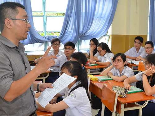 Chưa vội nhận hồ sơ thi tốt nghiệp THPT
