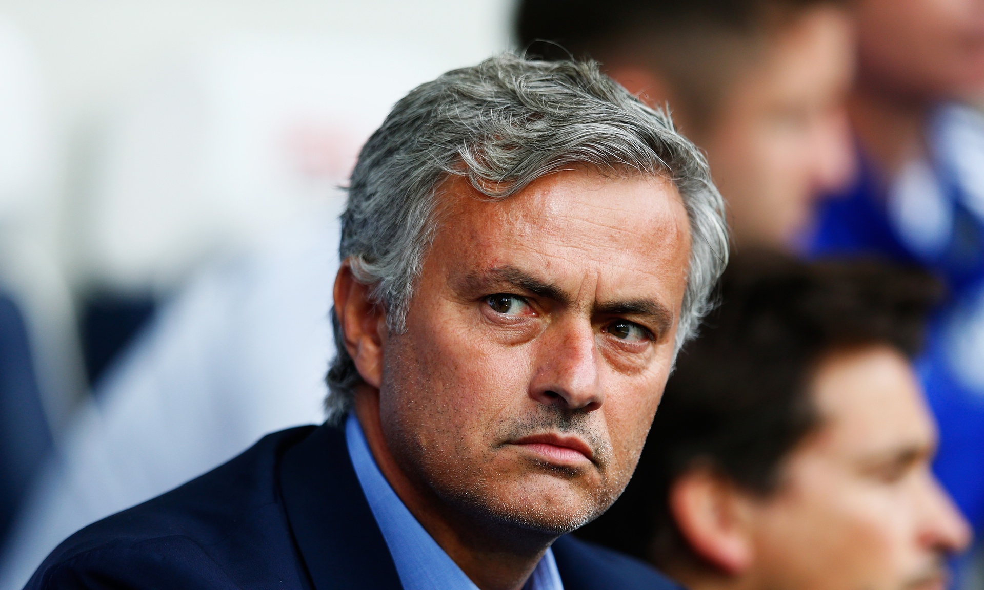 HLV Mourinho không còn dám chỉ trỉ trích trọng tài và BTC