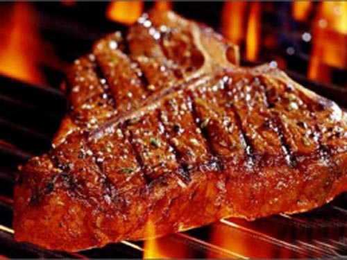 E rằng lúc đó nhai thịt bò Úc, bò Mỹ chẳng khác nào nhai giẻ rách...