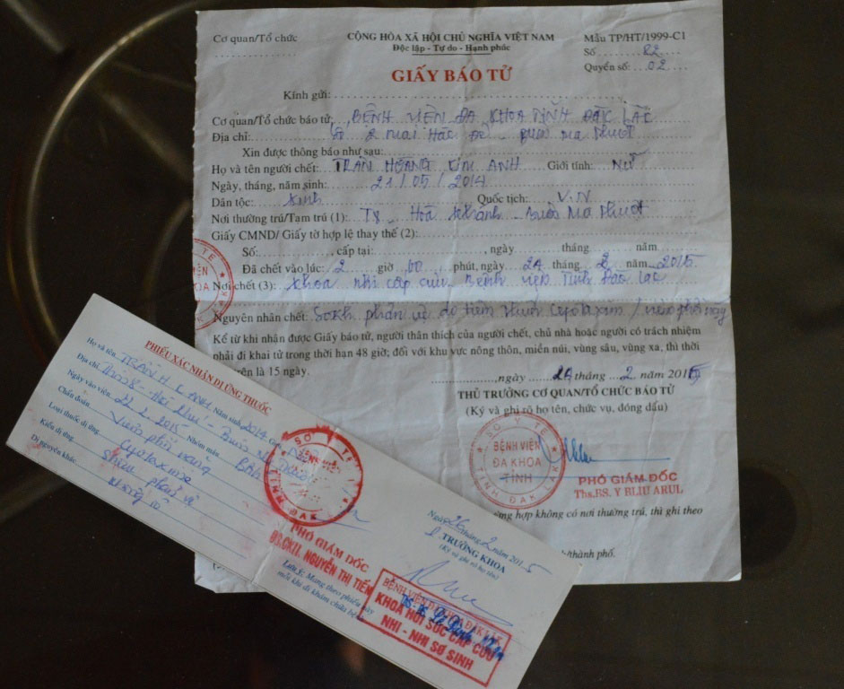 Giấy chứng tử ghi nguy&ecirc;n nh&acirc;n tử vong của b&eacute; Trần Ho&agrave;ng Kim Anh sốc phản vệ thuốc Cenfotaxim